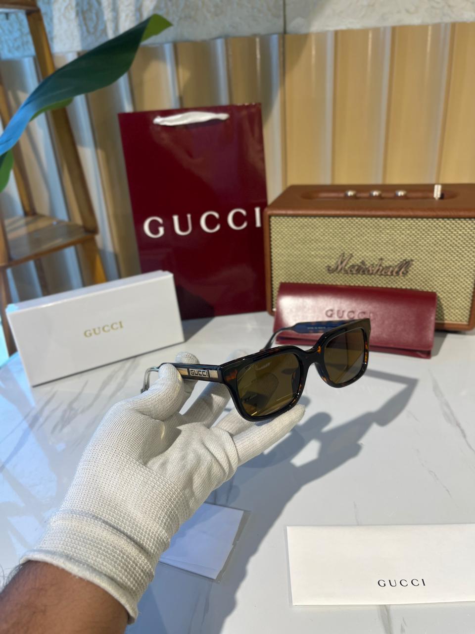 Gucci-GG 1732SK-55-001 Sunglass - Image 2