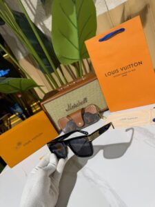 LV Slide Square Sunglasses