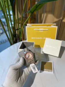 Michael Kors Wren Crystal Pave Dial Chronograph Ladies Watch MK6096